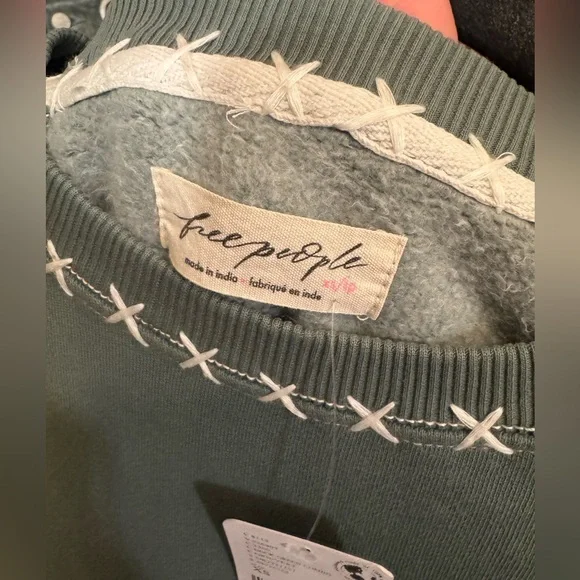 NWT Free People Butterfly Sweatshirt - Duck Green Combo - XS - Picture 9 of 10